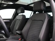 Volkswagen Passat Variant 1.5 TSI R-Line Business +