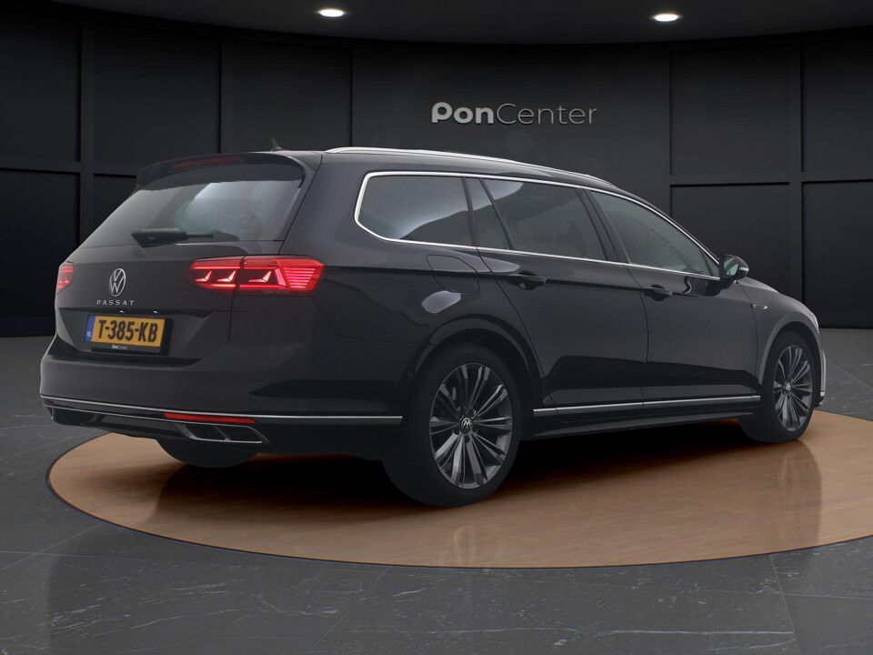 Volkswagen Passat Variant 1.5 TSI R-Line Business +
