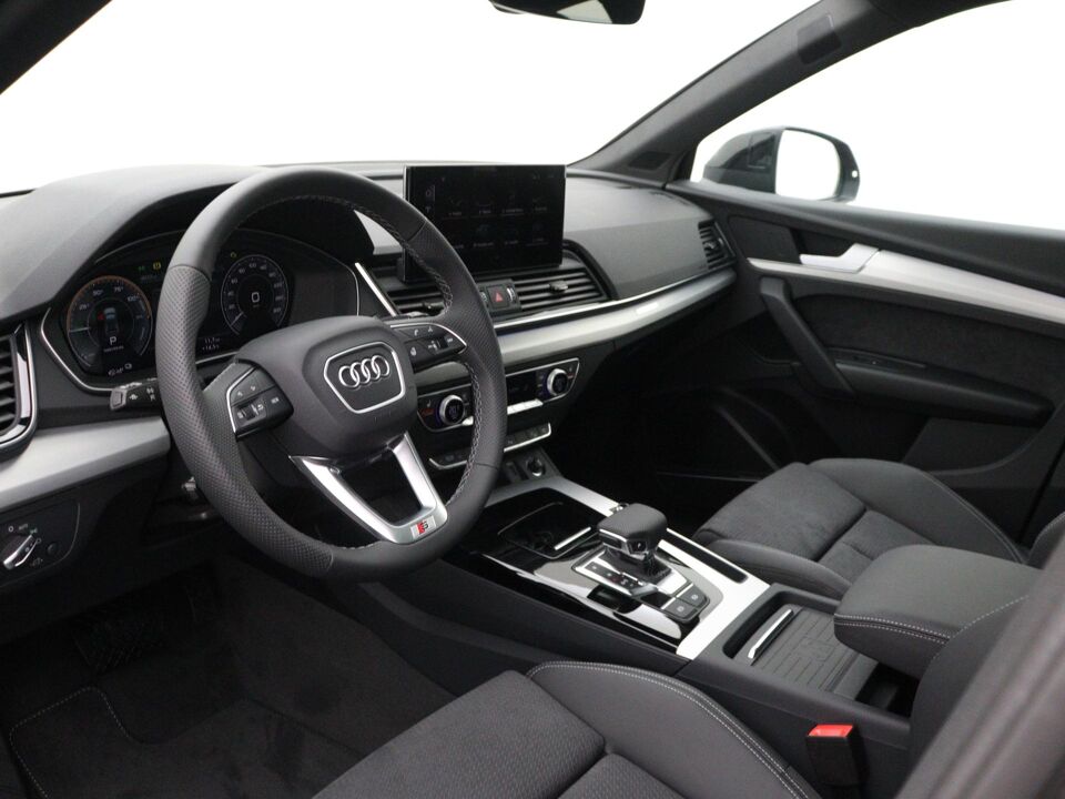 Audi Q5 Sportback S edition Competition 50 TFSI e 220 kW / 299 PK