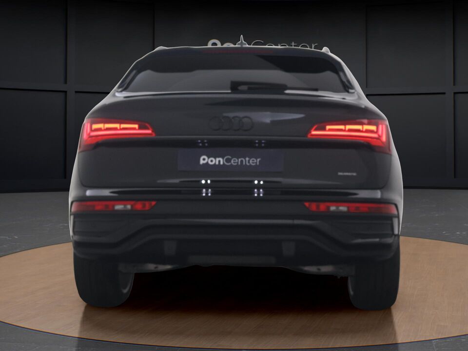 Audi Q5 Sportback S edition Competition 50 TFSI e 220 kW / 299 PK