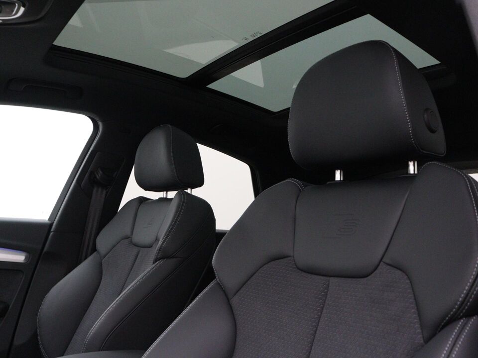 Audi Q5 Sportback S edition Competition 50 TFSI e 220 kW / 299 PK