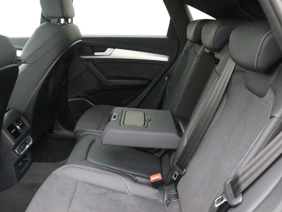 Audi Q5 Sportback S edition Competition 50 TFSI e 220 kW / 299 PK