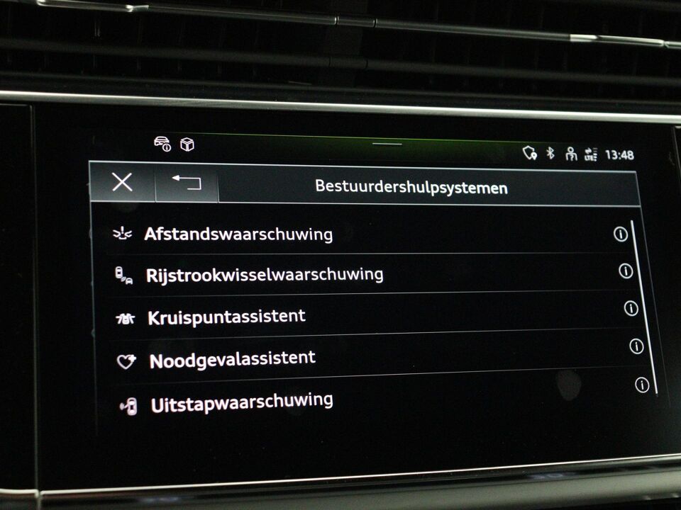 Audi Q8 Pro Line S 55 TFSI e 290 kW / 394 PK