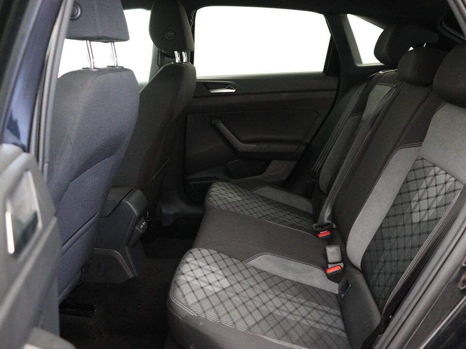 Volkswagen Taigo 1.0 TSI R-Line Business