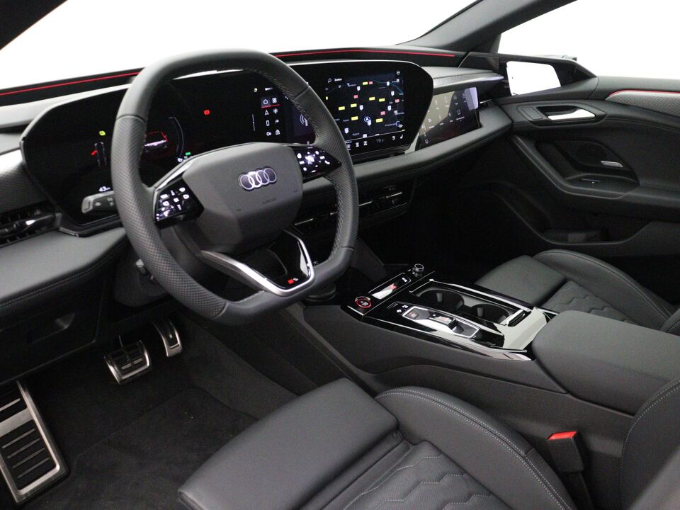 Audi S6 Avant e-tron 100kWh 370 kW / 503 PK