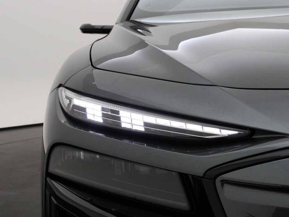 Audi S6 Avant e-tron 100kWh 370 kW / 503 PK