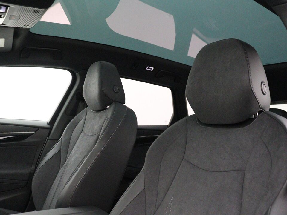 Volkswagen ID.7 Tourer Pro Business 77 kWh 210 kW / 286 pk