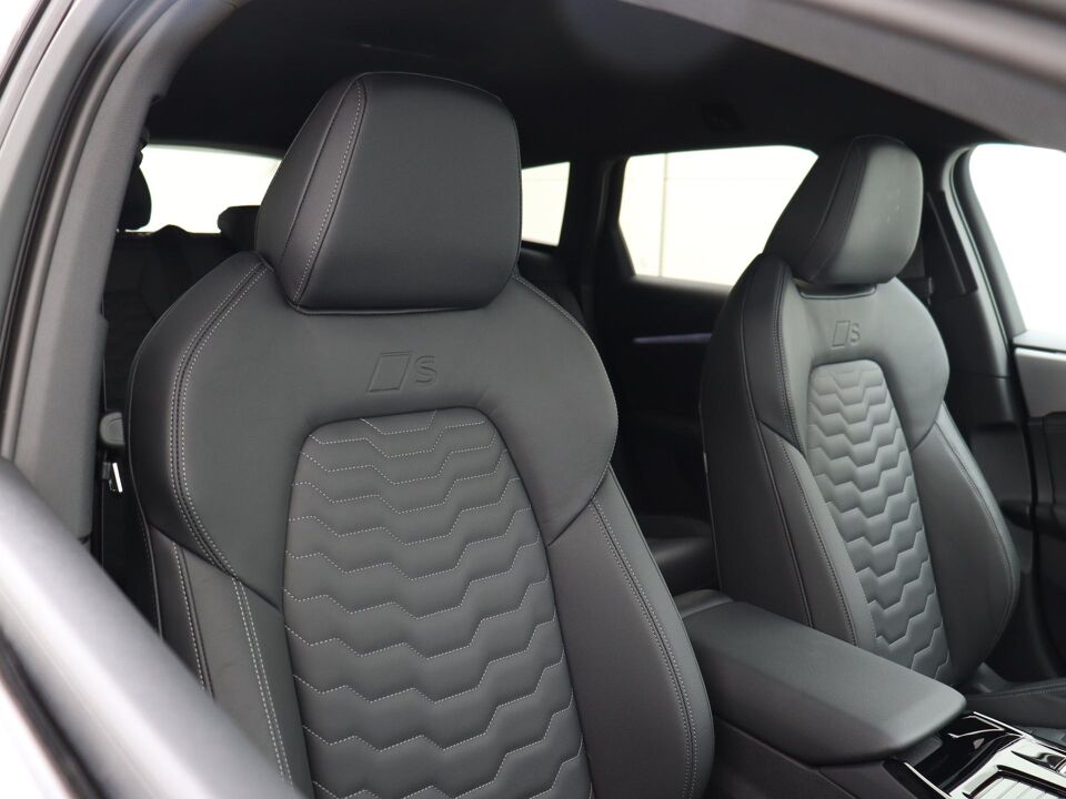 Audi A6 Avant e-tron S edition 100kWh 270 kW / 367 PK