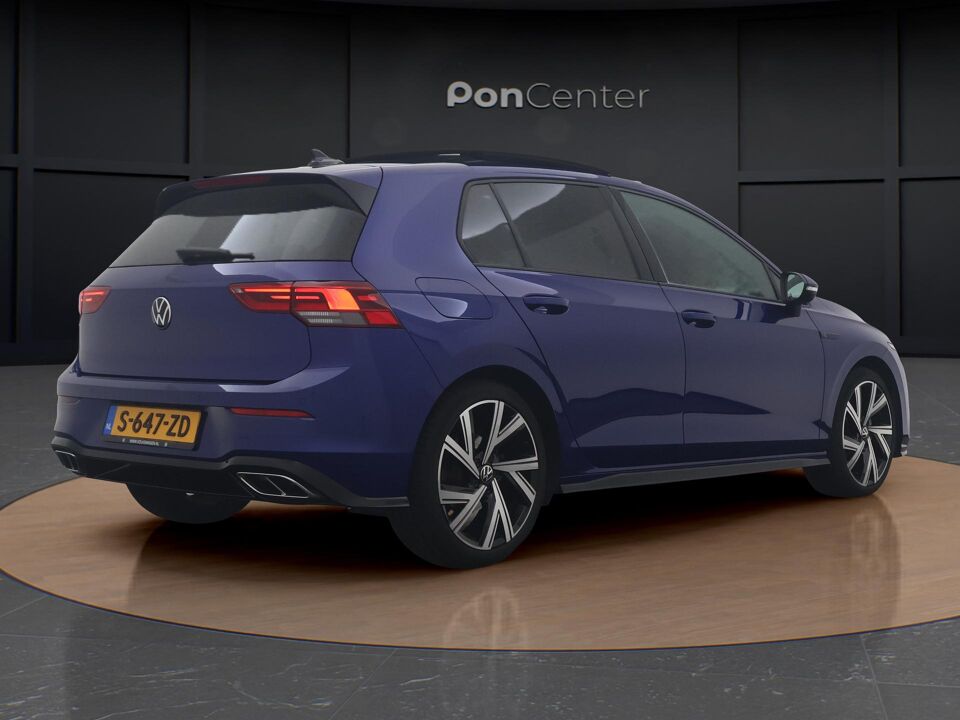 Volkswagen Golf 1.5 eTSI R-Line Business