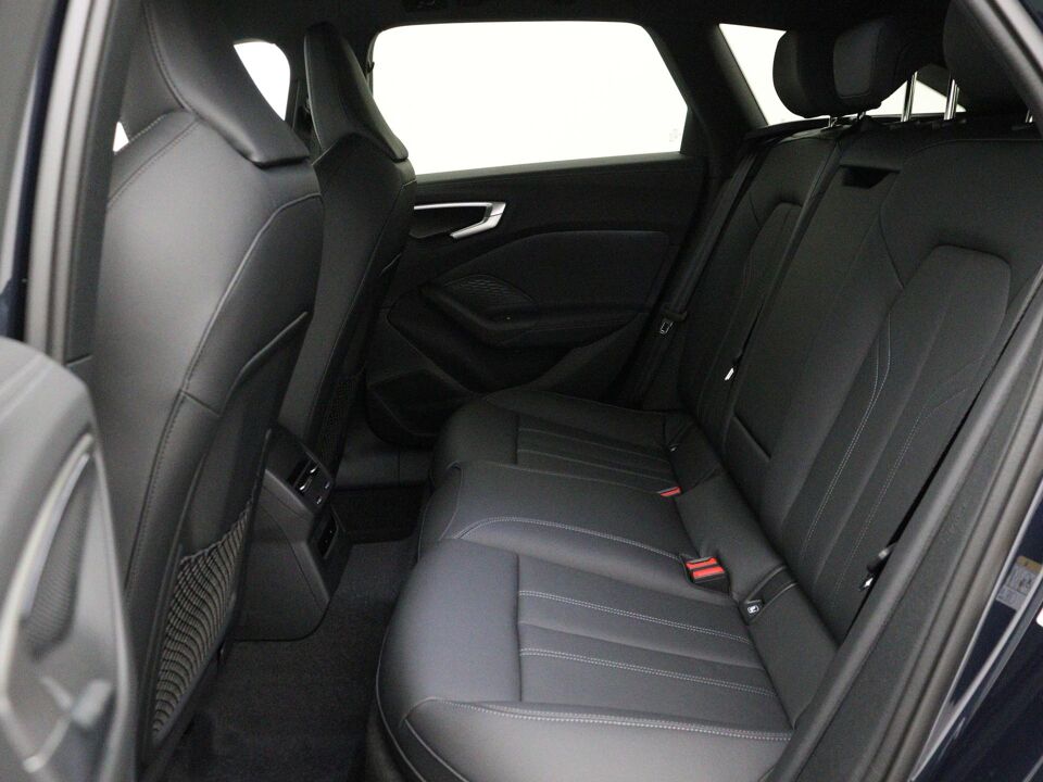 Audi A5 Avant e-hybrid S edition Competition 2.0 TFSI e 270 kW / 367 PK