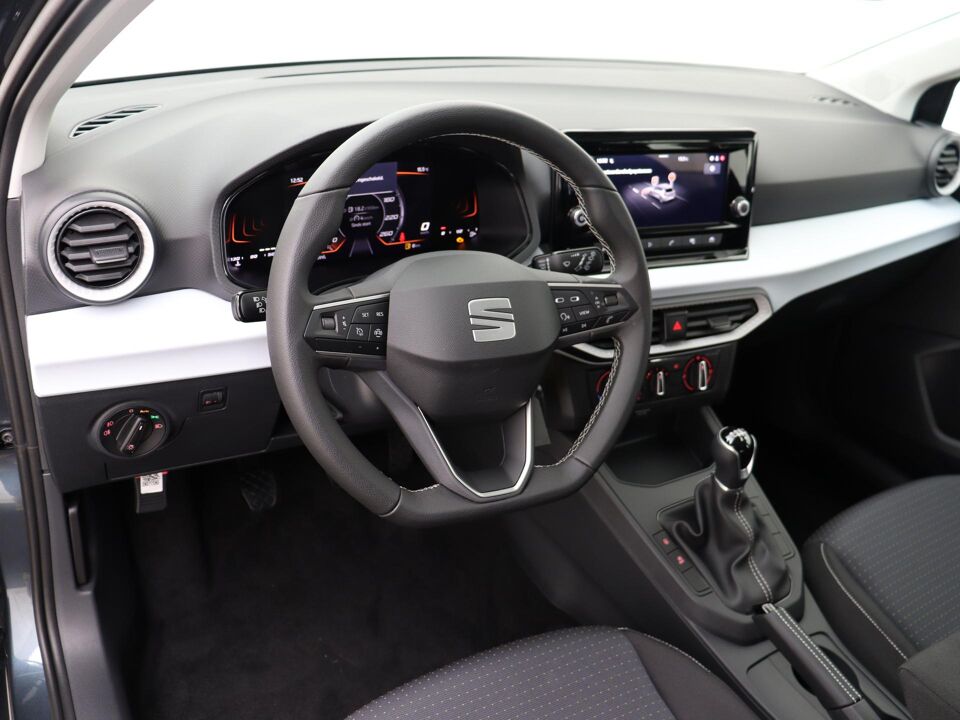 SEAT Ibiza Style Plus 1.0 EcoTSI 70 kW / 95 pk