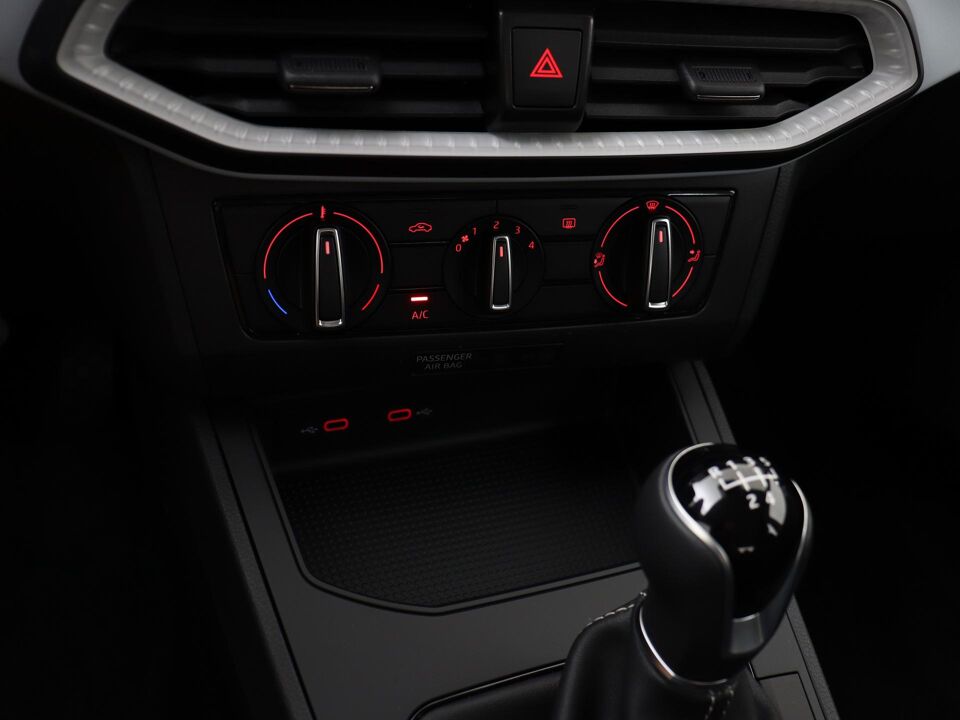 SEAT Ibiza Style Plus 1.0 EcoTSI 70 kW / 95 pk