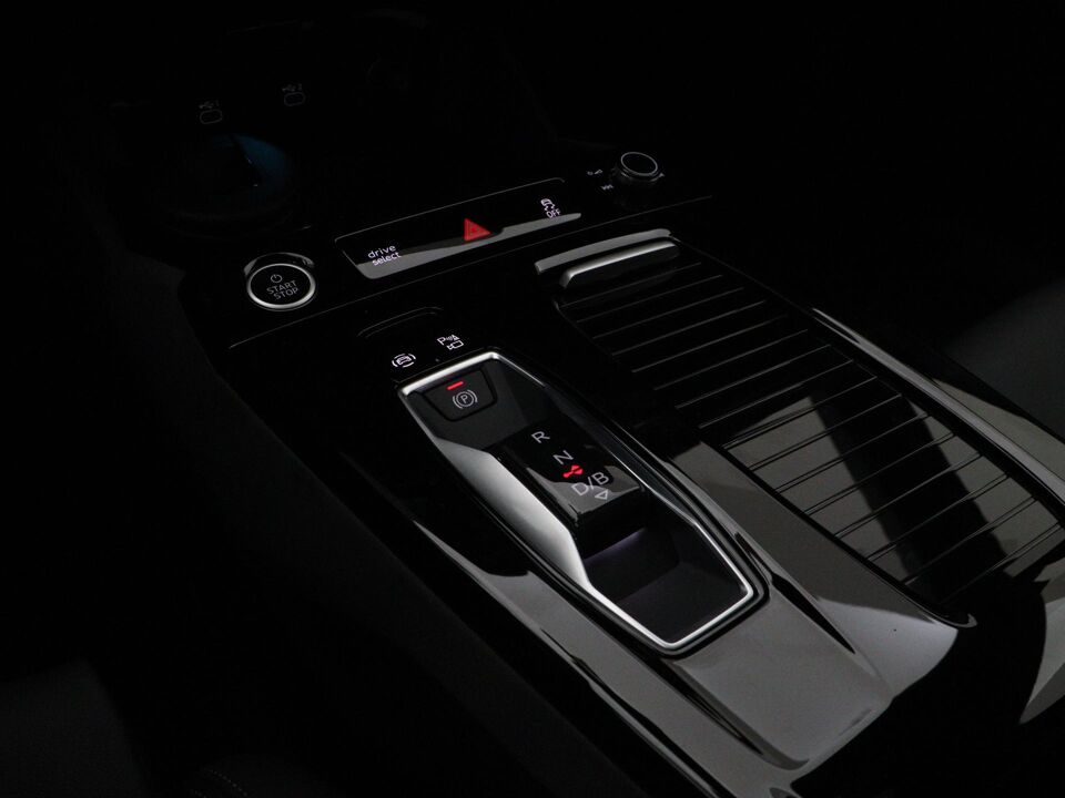 Audi A6 Avant e-tron S edition performance 100 kWh