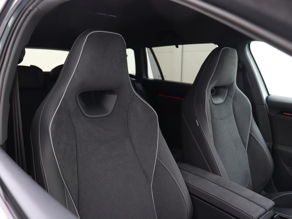 Škoda Superb Combi Sportline Business 1.5 TSI PHEV 150 kW / 204 PK