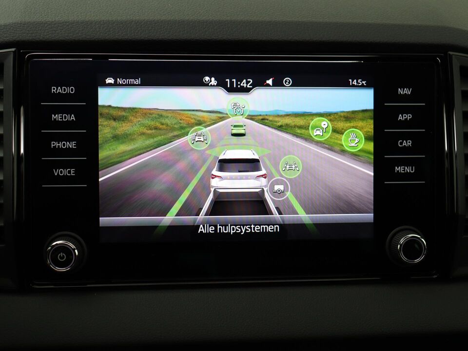 Škoda Karoq Sportline Business 1.5 TSI 110 kW / 150 PK