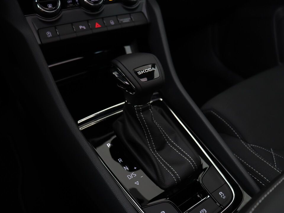Škoda Karoq Sportline Business 1.5 TSI 110 kW / 150 PK