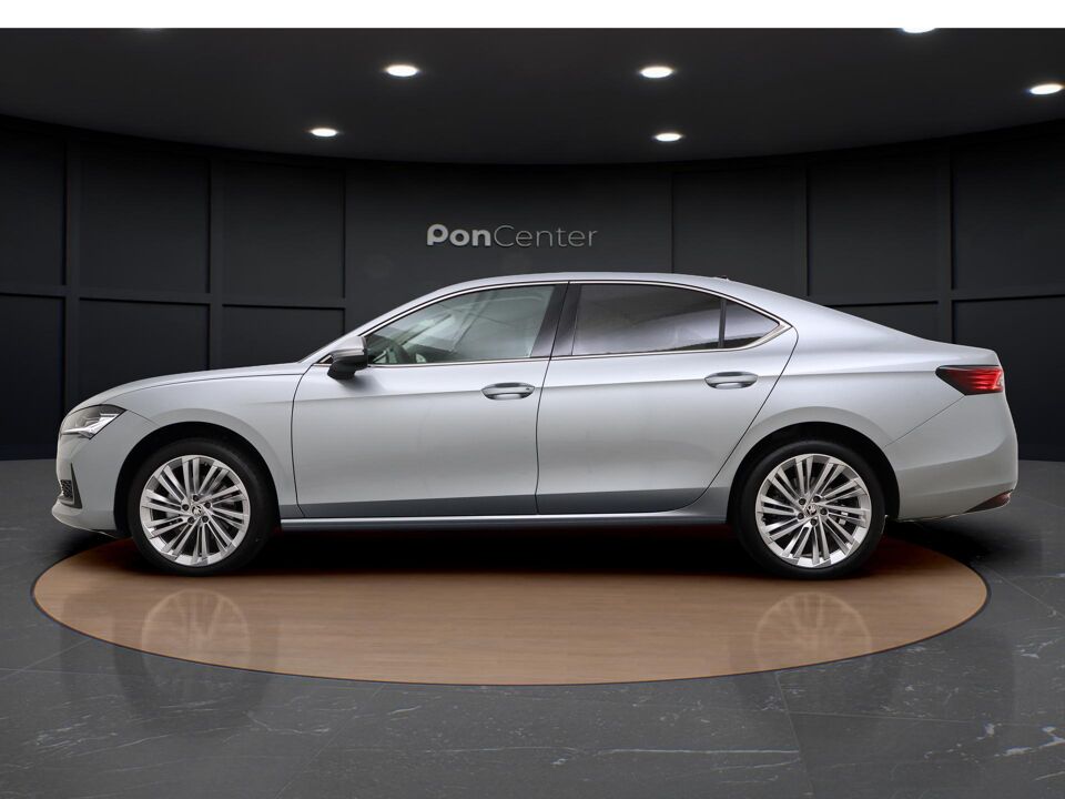 Škoda Superb First Edition 1.5 TSI m-HEV 110 kW / 150 PK