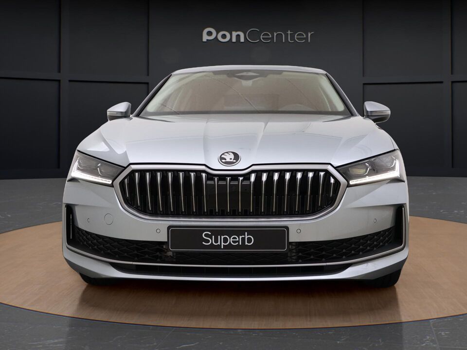 Škoda Superb First Edition 1.5 TSI m-HEV 110 kW / 150 PK