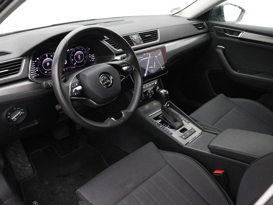 Škoda Superb Combi 1.4 TSI iV Business Edition Plus