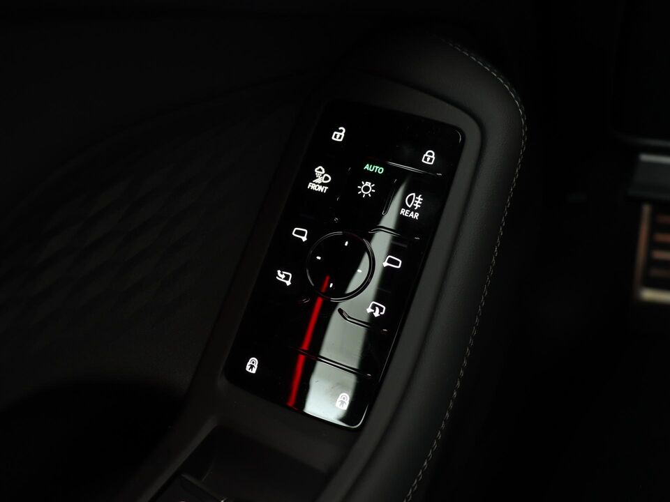Audi A5 Avant e-hybrid S edition Competition 2.0 TFSI e 270 kW / 367 PK