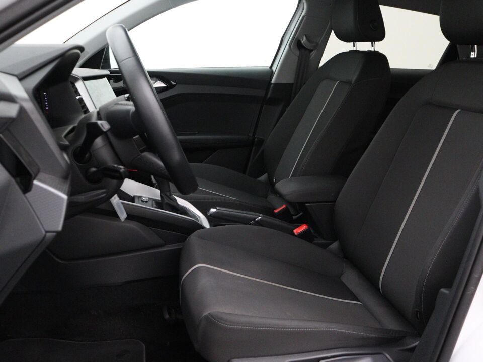 Audi A1 citycarver 30 TFSI epic