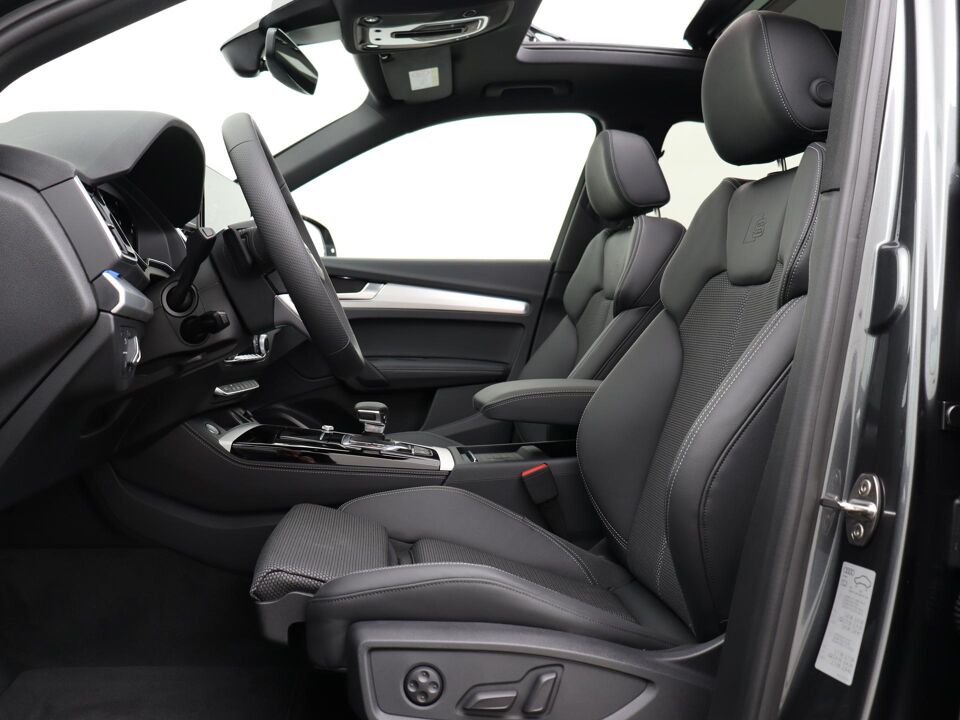 Audi Q5 Sportback S edition Competition 50 TFSI e 220 kW / 299 PK