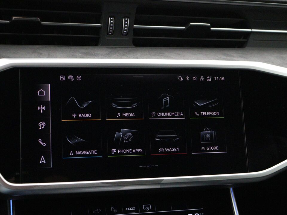 Audi A6 Avant S edition Competition 50 TFSI e 220 kW / 299 pk