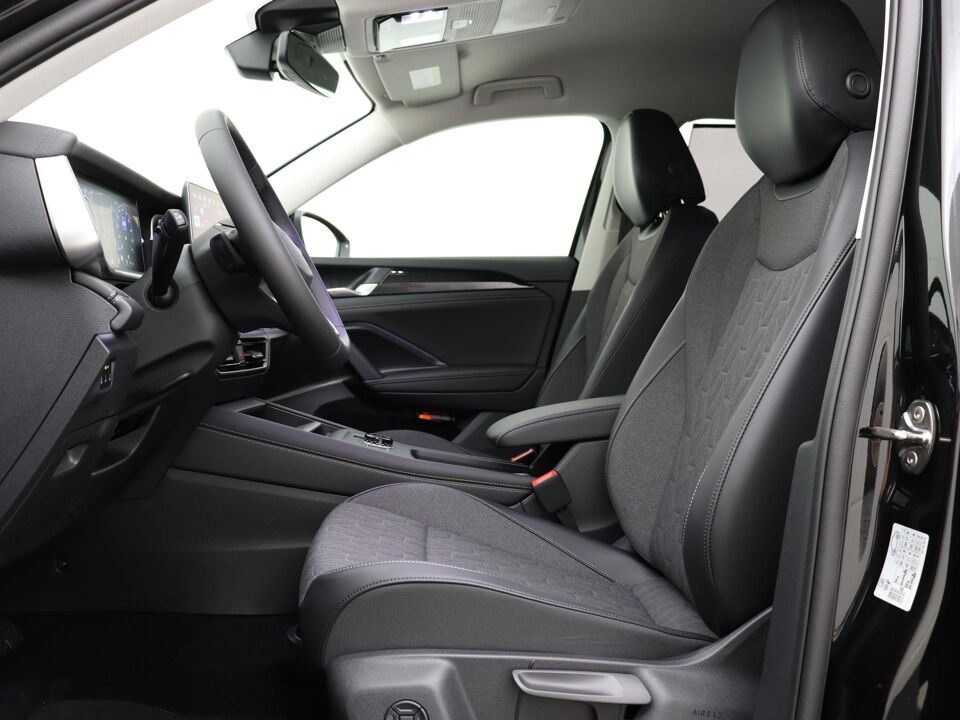 Volkswagen Tayron Life Edition 1.5 eHybrid 150 kW / 204 pk