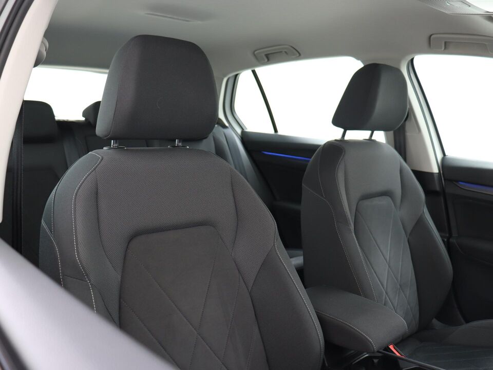 Volkswagen Golf 1.4 eHybrid 204 PK DSG Style