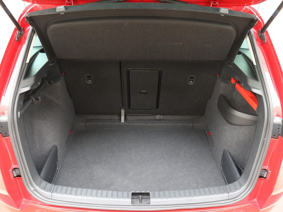 Škoda Karoq 1.5 TSI 150 PK DSG Business Edition