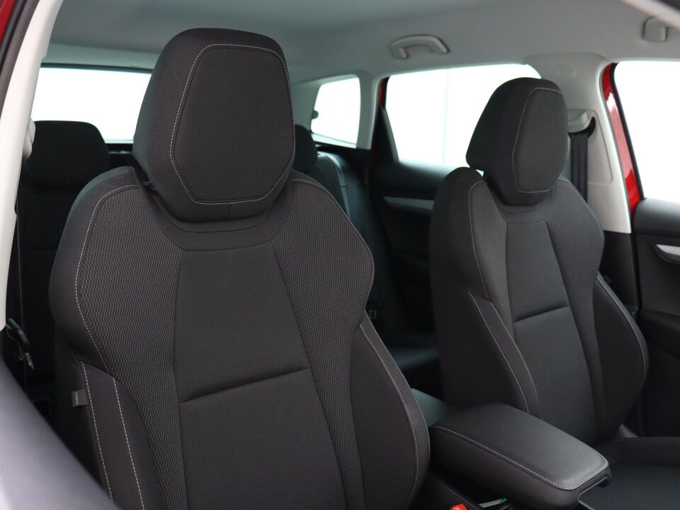 Škoda Karoq 1.5 TSI 150 PK DSG Business Edition