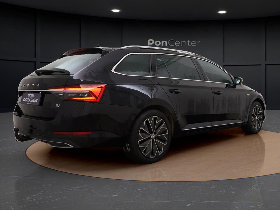 Škoda Superb Combi 1.4 TSI 218 PK iV Laurin & Klement