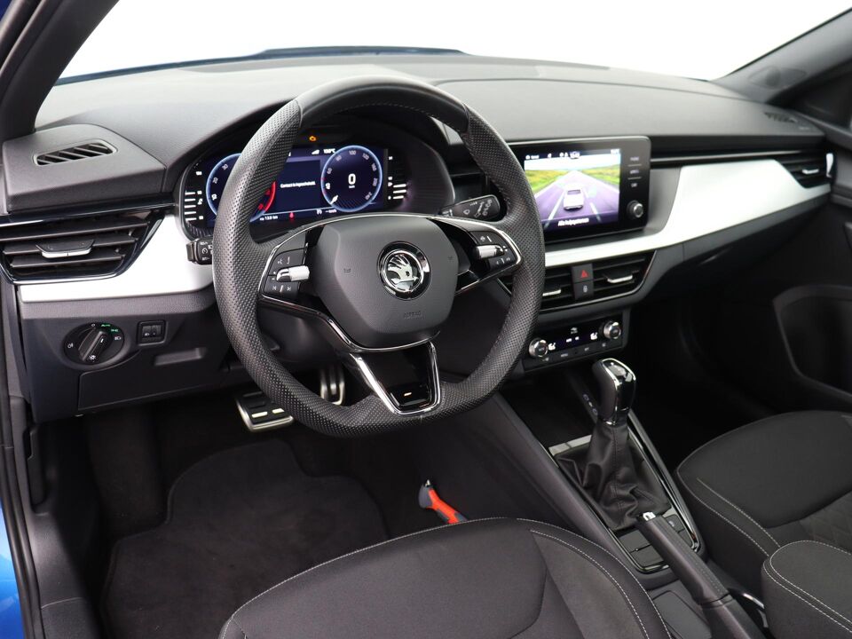 Škoda Kamiq 1.0 TSI 110 PK DSG Sport Business