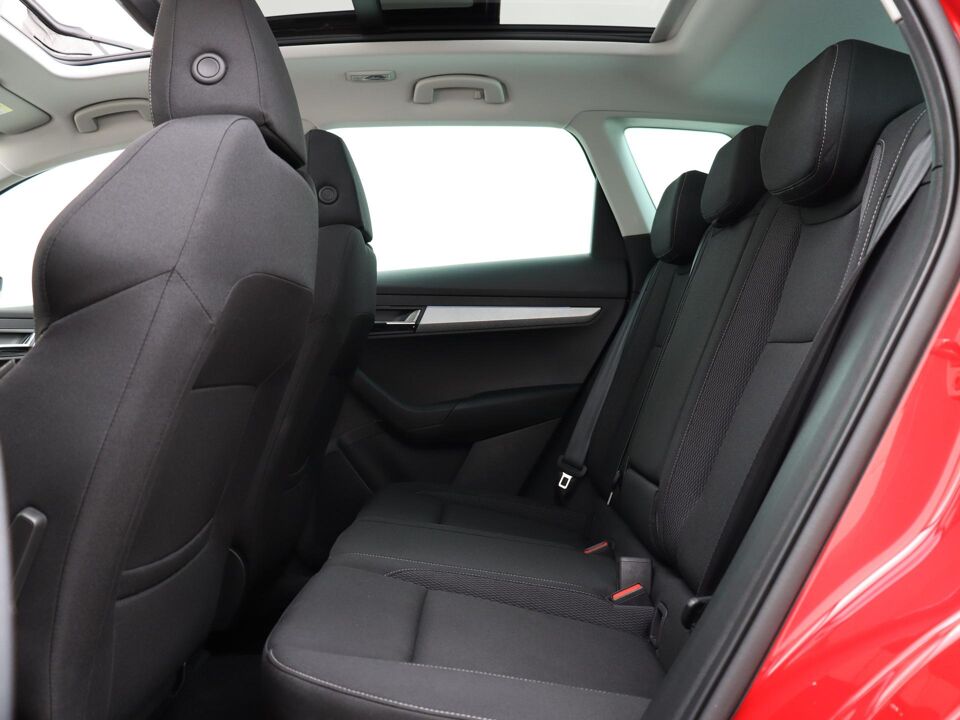 Škoda Karoq 1.5 TSI 150 PK DSG Business Edition