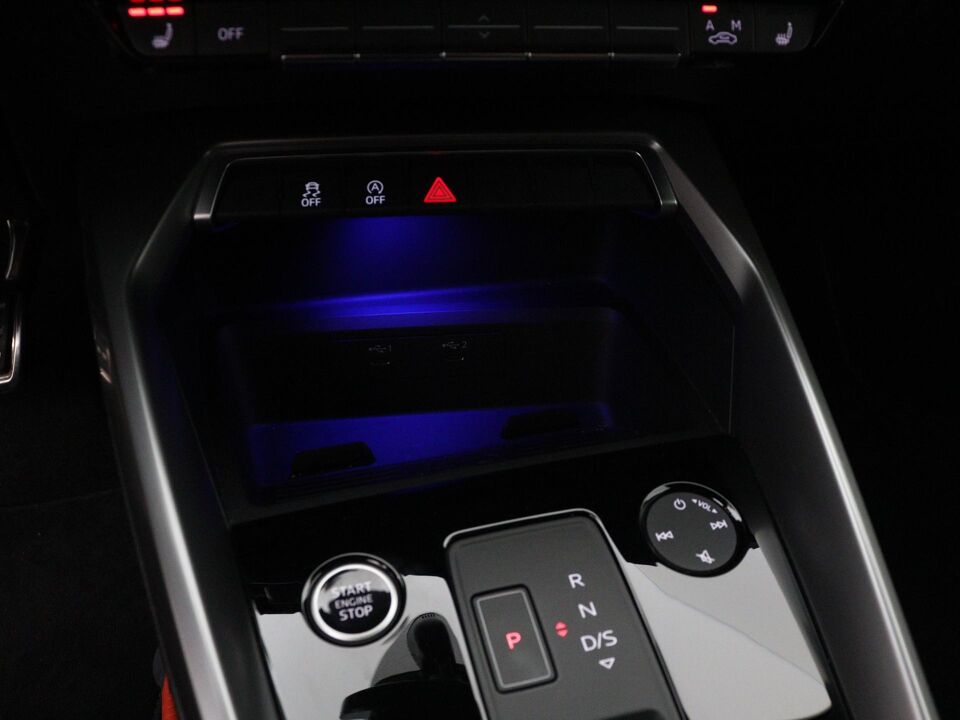 Audi A3 Limousine 30 TFSI S edition