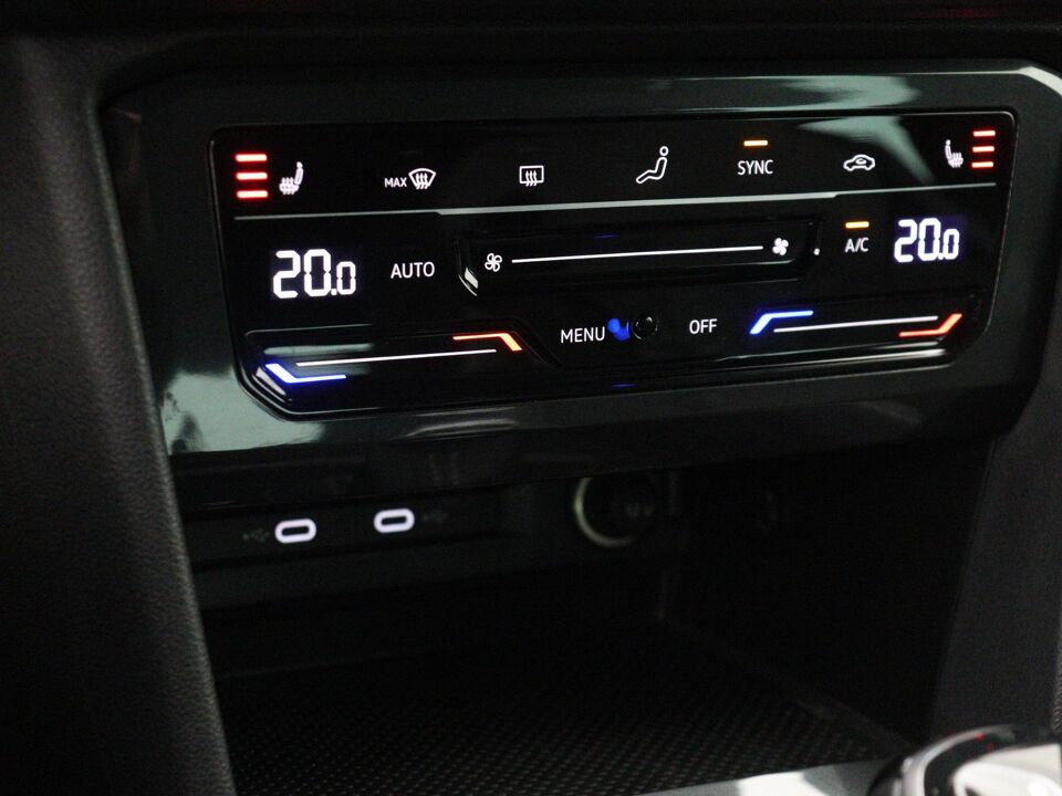 Volkswagen Tiguan 1.4 TSI eHybrid R-Line Business