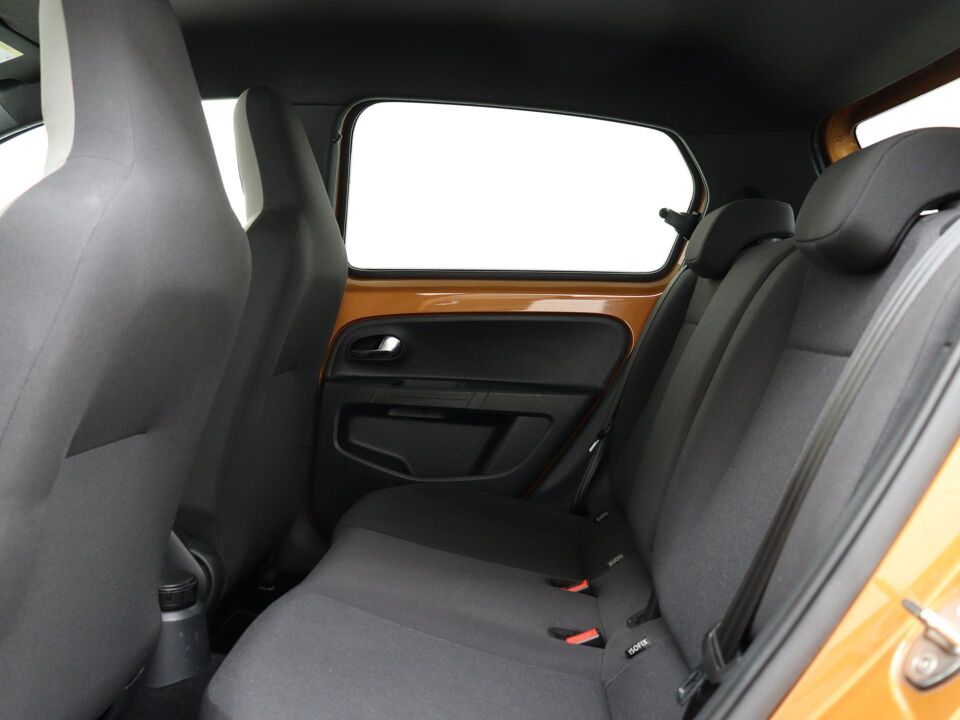 Volkswagen up! 1.0 TSI 90 PK Cross Up!