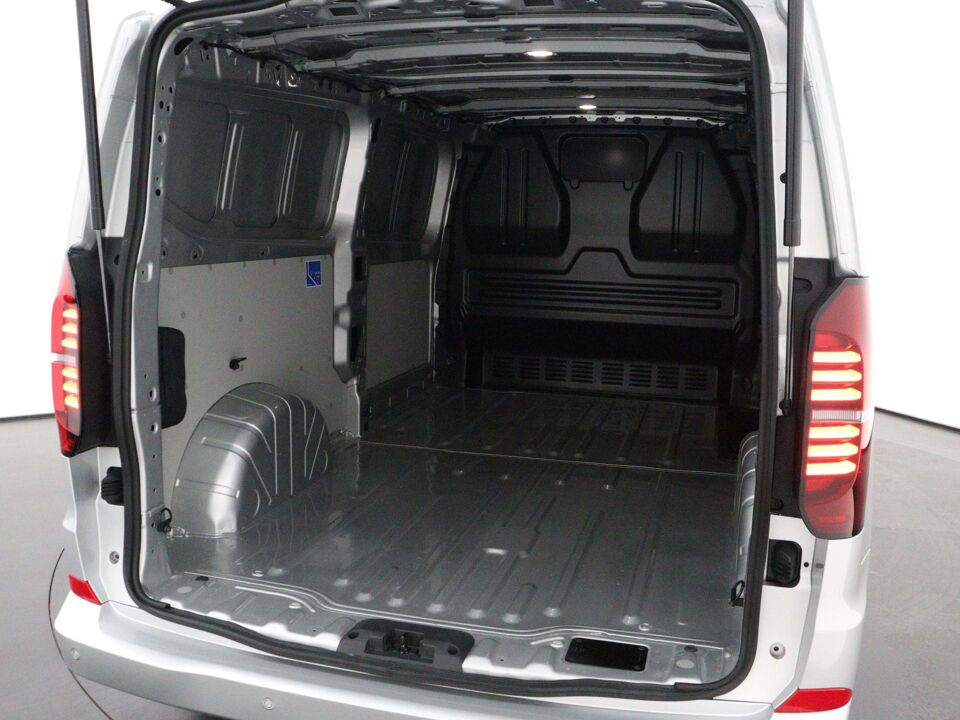 VW-Bedrijfswagens Transporter 2.0 TDI L2H1 30 Style