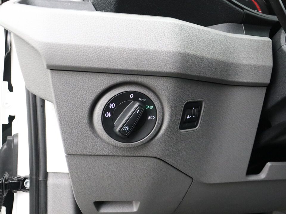 VW-Bedrijfswagens Crafter 35 2.0 140 PK TDI L3H3 Comfortline
