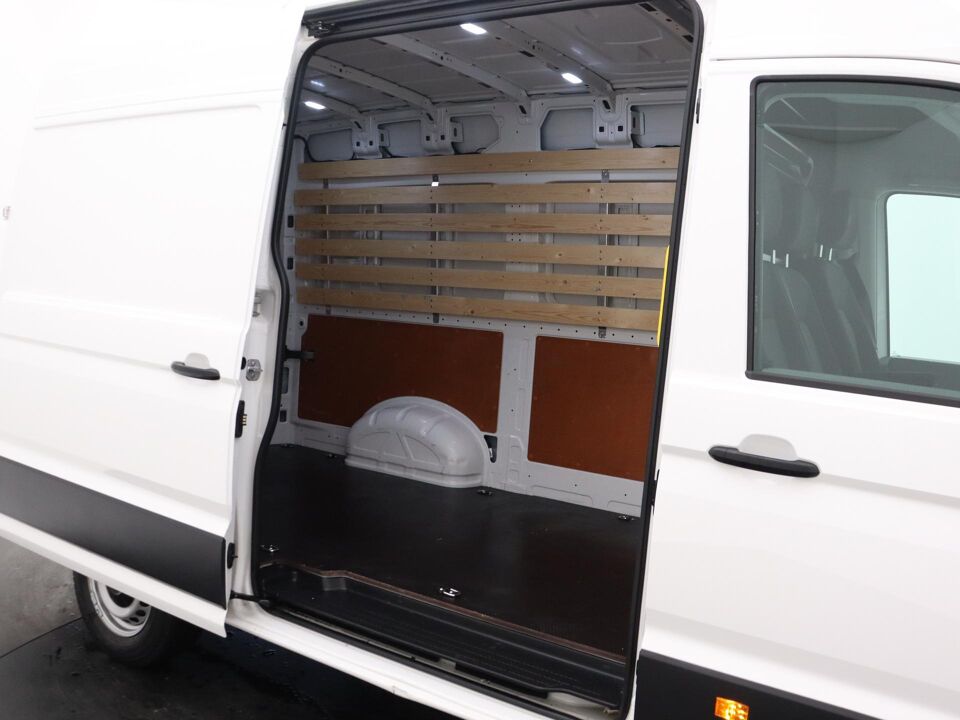 VW-Bedrijfswagens Crafter 35 2.0 140 PK TDI L3H3 Comfortline