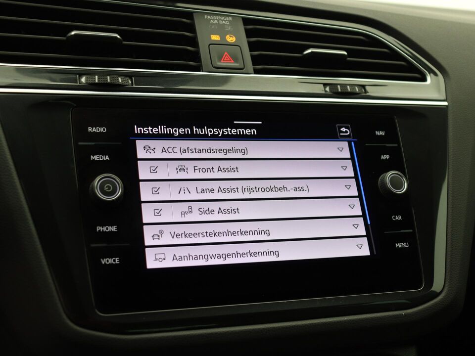 Volkswagen Tiguan 1.5 TSI R-Line Business+