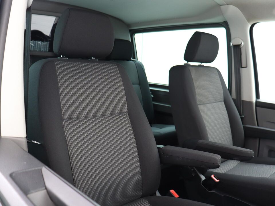 VW-Bedrijfswagens Transporter 2.0 TDI 150 PK DSG L2H1 30 DC
