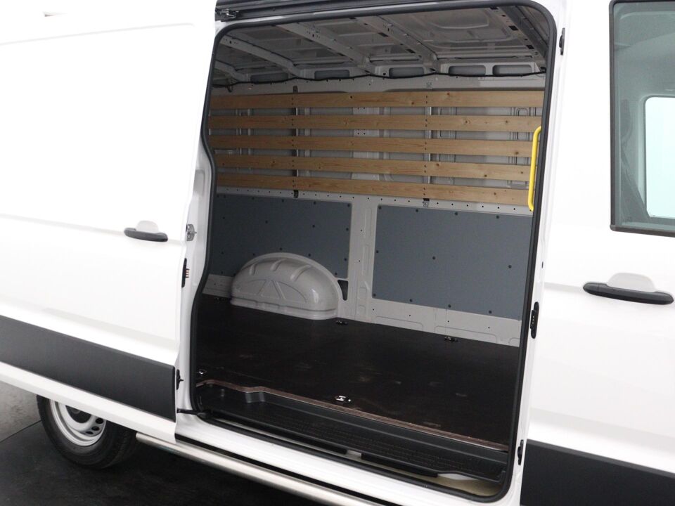 VW-Bedrijfswagens Crafter 35 2.0 TDI 140 PK L3H2 Comfortline