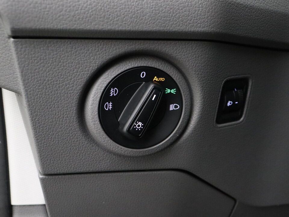 VW-Bedrijfswagens Crafter 35 2.0 TDI 140 PK Aut. L3H2 Comfortline
