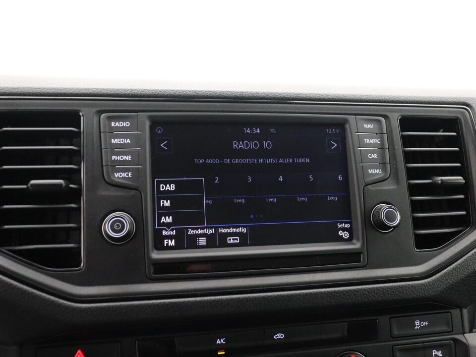 VW-Bedrijfswagens Crafter 35 2.0 TDI 140 PK Aut. L3H2 Comfortline