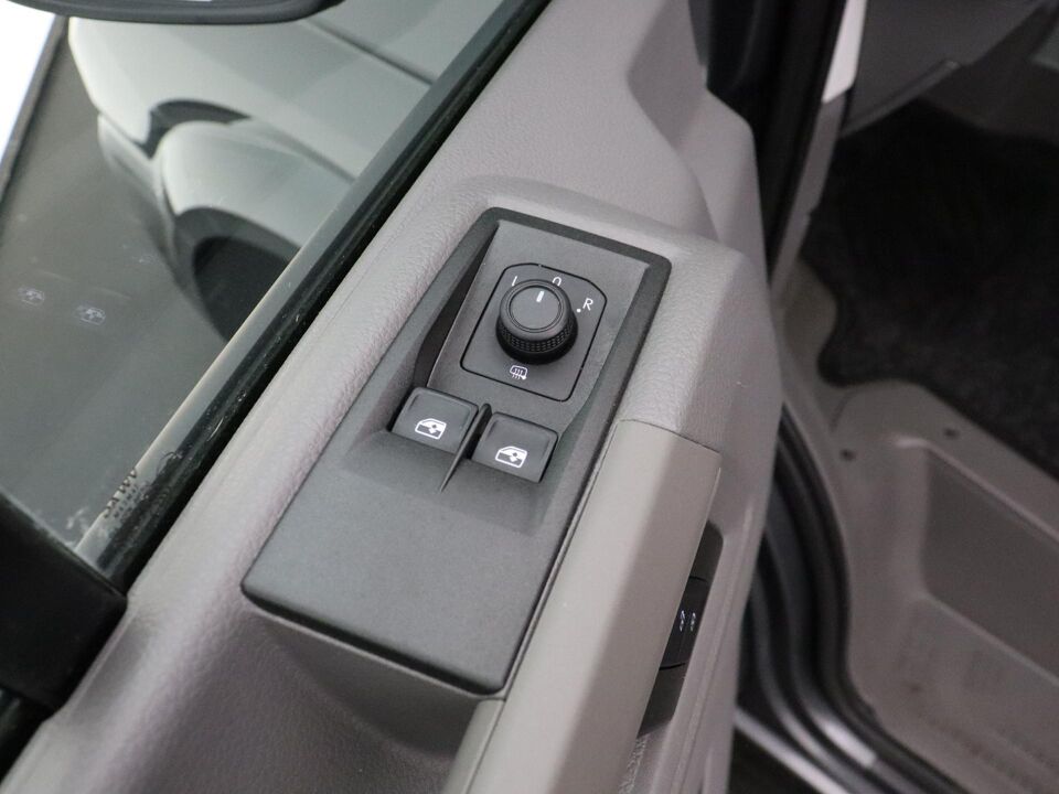 VW-Bedrijfswagens Crafter 30 2.0 140 PK TDI L3H3 Highline