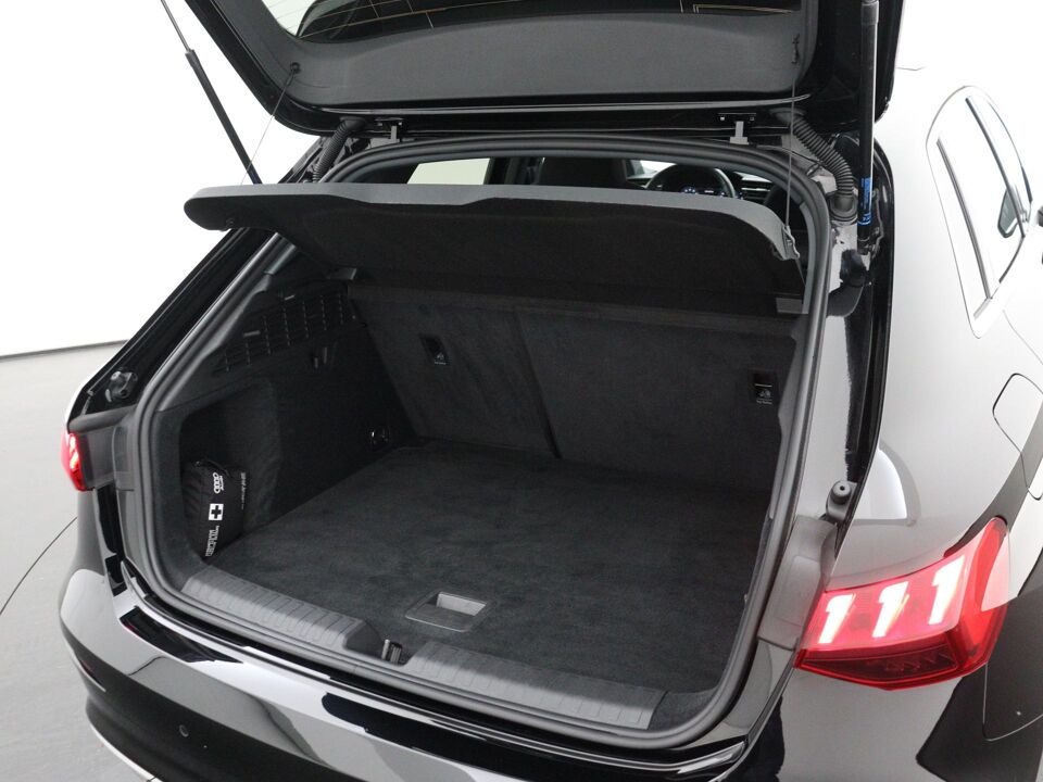 Audi A3 Sportback 30 TFSI Business edition