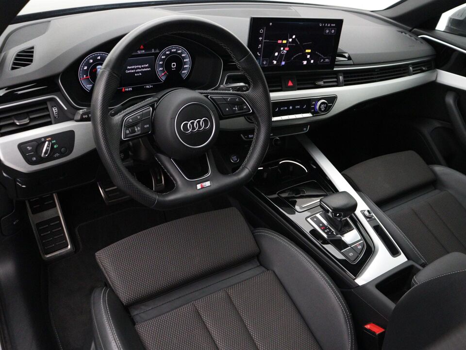 Audi A4 Avant 35 TFSI S-line