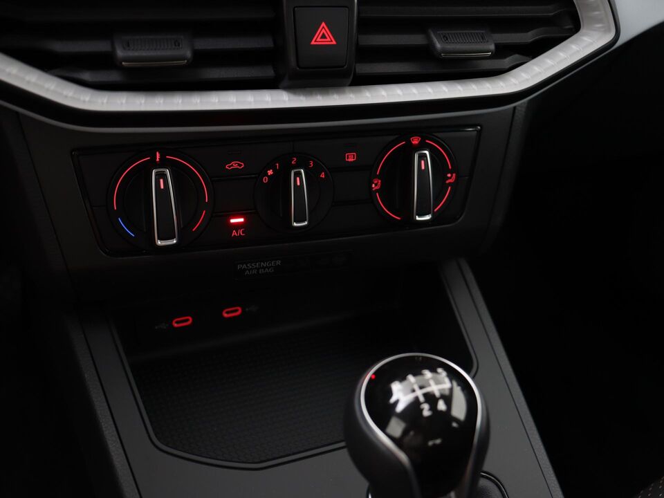 SEAT Ibiza Style Plus 1.0 EcoTSI 70 kW / 95 pk