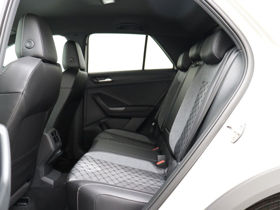 Volkswagen T-Roc R-Line-Edition 1.5 TSI 110 kW / 150 pk
